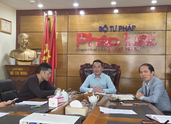 Chi bộ Khối Hành chính - Báo Pháp luật Việt Nam: 'Siết chặt' kỷ luật thông tin, tạo khí thế mới ngay từ đầu năm